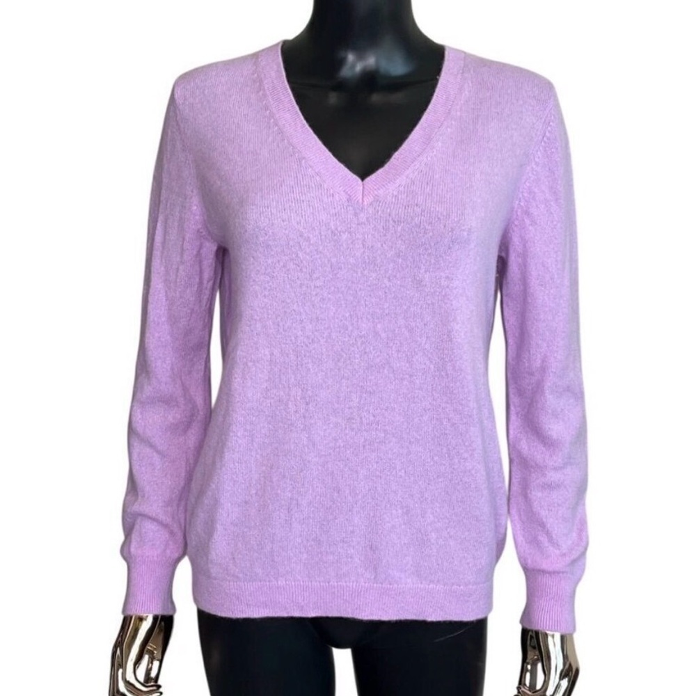 Nordstrom 100% Cashmere Lavender V-Neck Sweater Medium